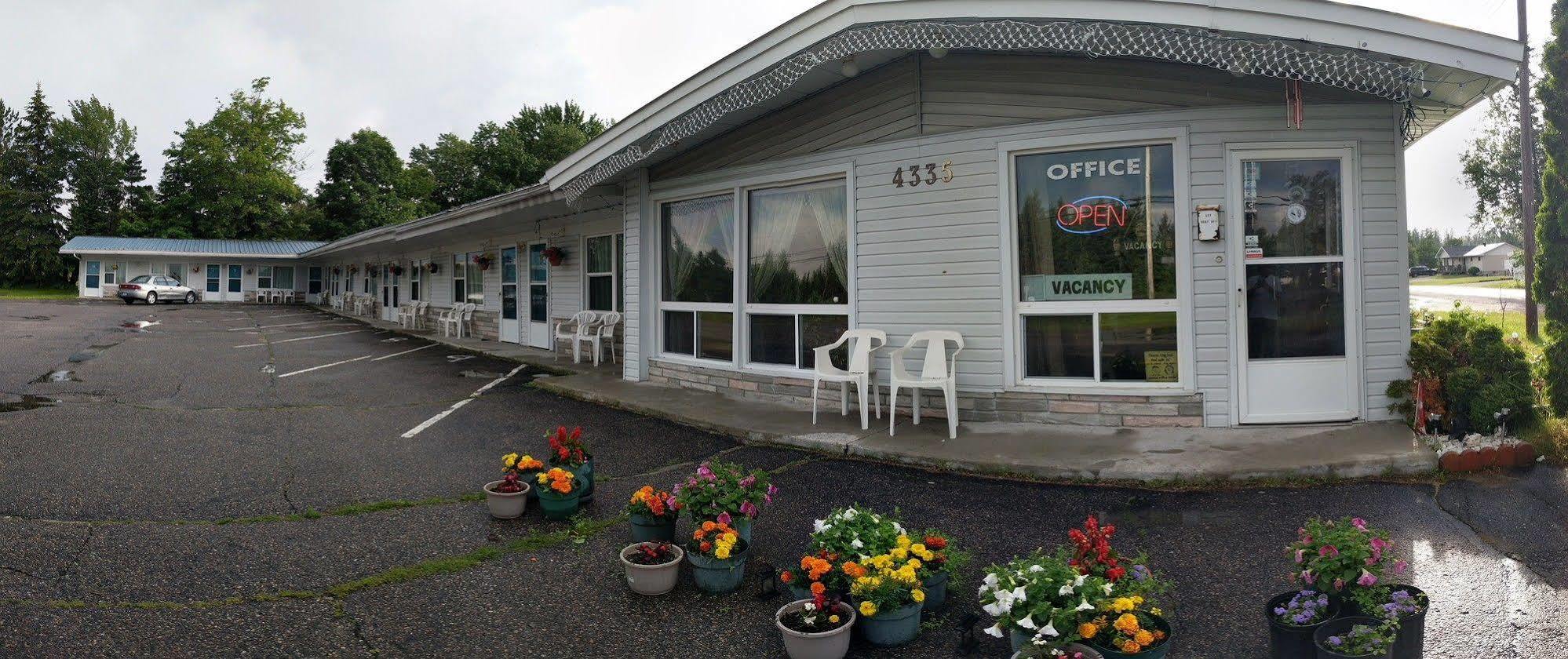Bay Motel North Bay Exterior photo
